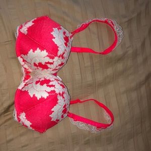 Victoria secret bombshell plunge. New